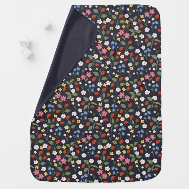 Strawberry pattern navy  baby blanket (In Situ)