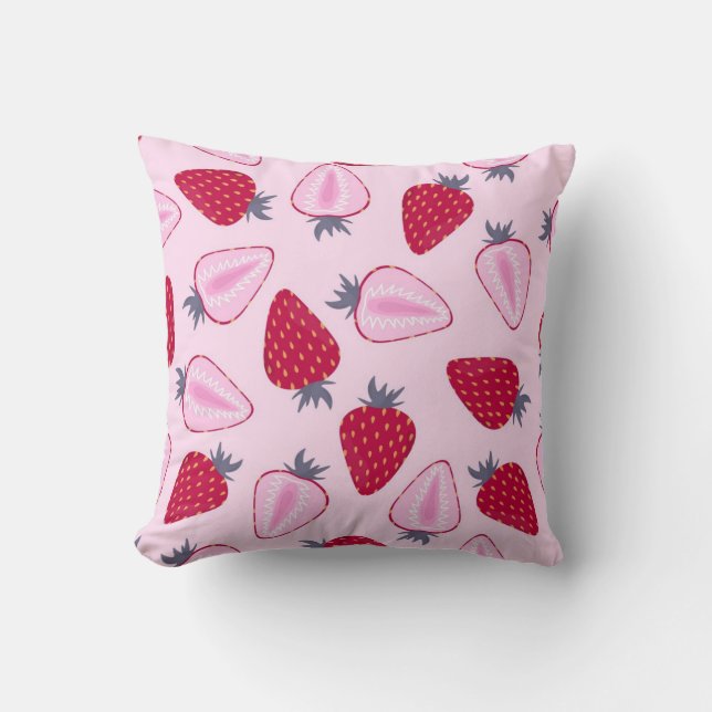 Strawberry pattern throw pillow (Front)