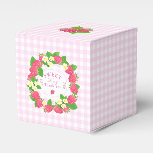 Strawberry Pink Gingham Favor Boxes (Front Side)