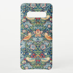 Strawberry thief - Design of William Morris Samsung Galaxy S10  Case<br><div class="desc">The story behind this design is quite inspiring. Morris saw the thrushes stealing Strawberry in his garden! Vintage design,  inspiring as ArtWear and on a lot of products</div>
