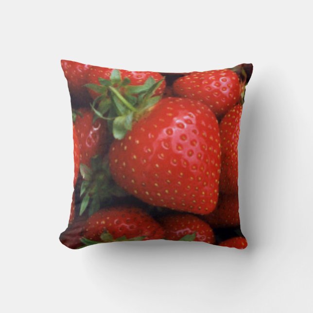 STRAWBERRY THROW PILLOW (Front)