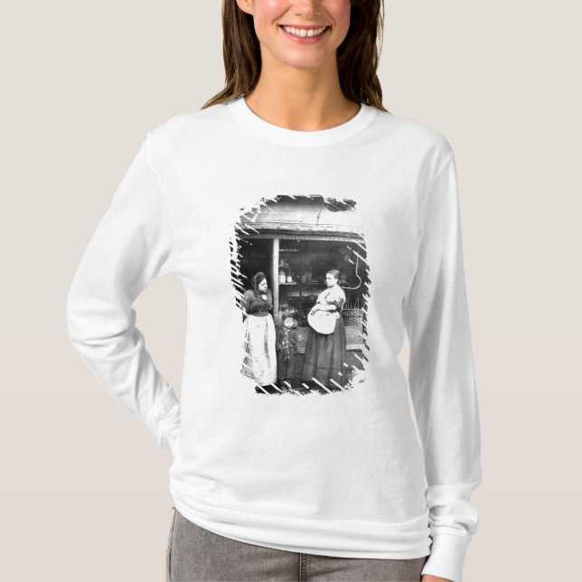 Street scene in Victorian London T-Shirt (Front)