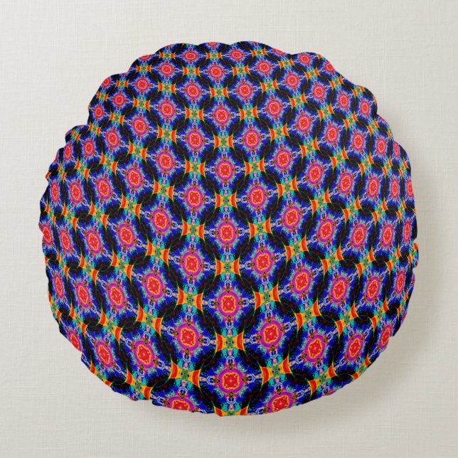 Stretching..... Round Pillow (Front)