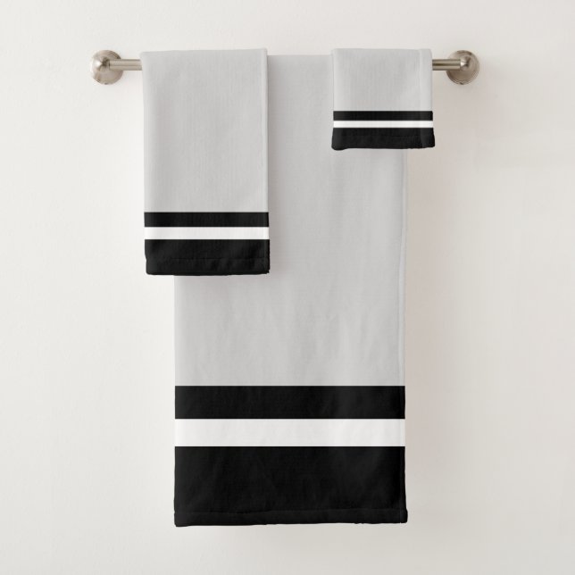 Striped Black & White on Light Silver Gray Bath Towel Set (Insitu)