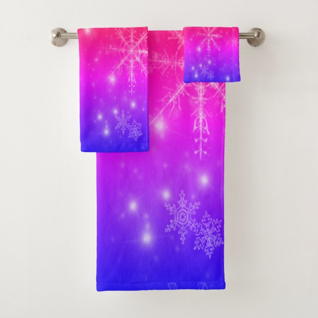 Striped Colors and Big Snowflakes Towel Set (Insitu)