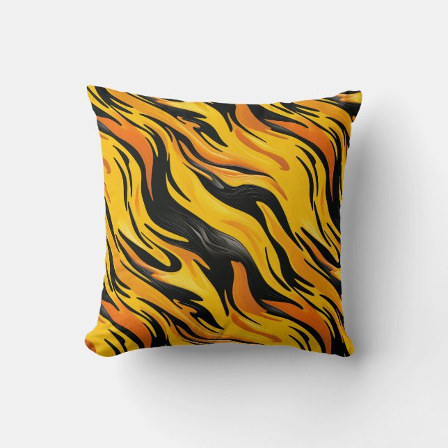 Striped Design Throw Pillow (Front)
