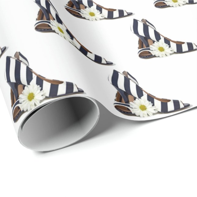 Striped High Heels with Daisy Wrapping Paper (Roll Corner)