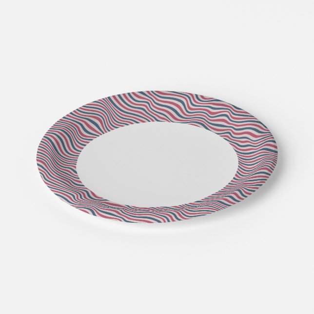 Striped pattern 2 paper plates (Angled)