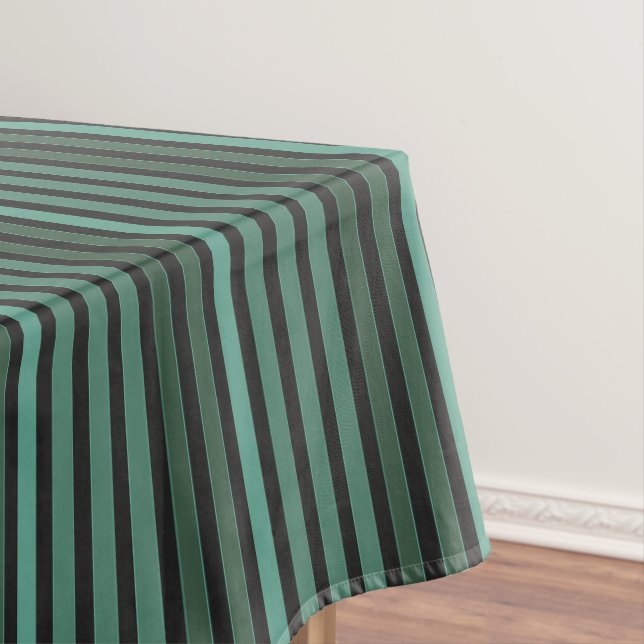 Striped plain pattern retro green tablecloth (In Situ)