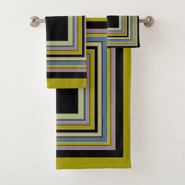 Striped Square Classic Gray Olive Pattern Bath Towel Set (Insitu)