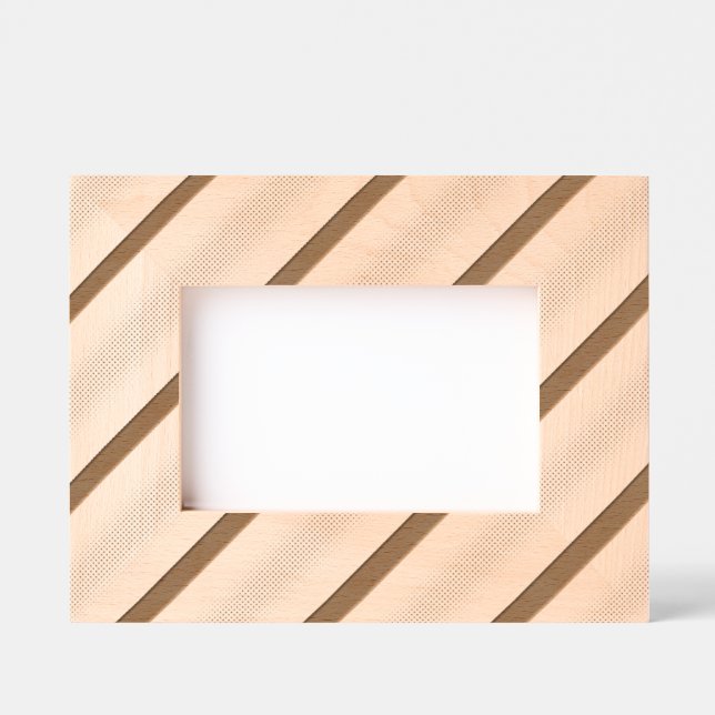 Stripes Engraved Frames (Front)