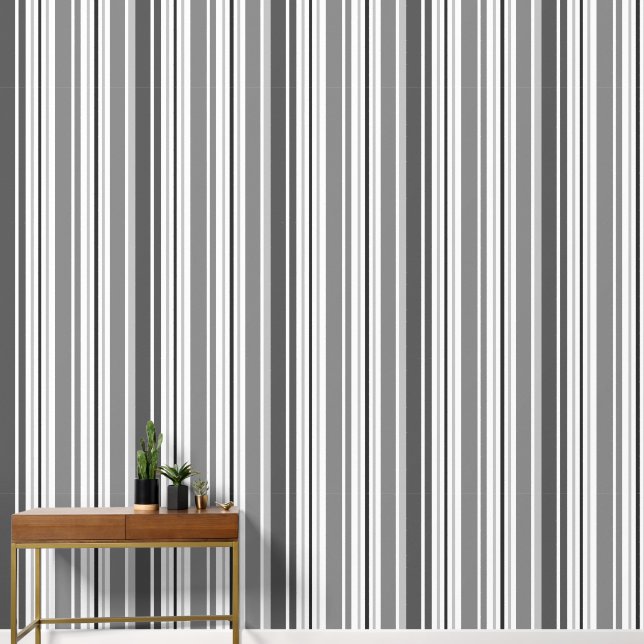 Stripes pattern wallpaper  (Hallway)