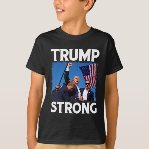 Strong Fist Hand Us Vote Trump 2024 Survives Rally T_Shirt