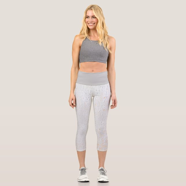 Stucco Streaks Capri Leggings (Front)