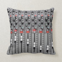 Studio Pillow: Mixer / Sound Board