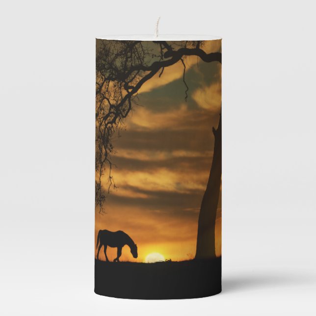Stunning Fine Art Horse Candle (Front)