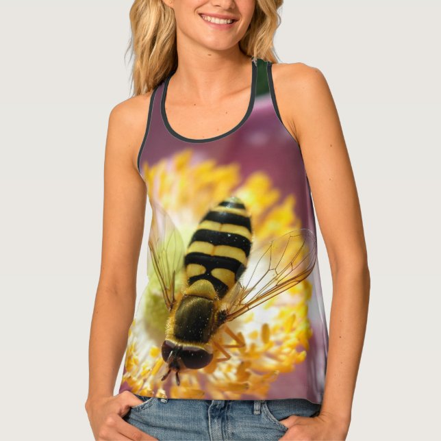 Stunning photo of a bee on a tank top (Front)