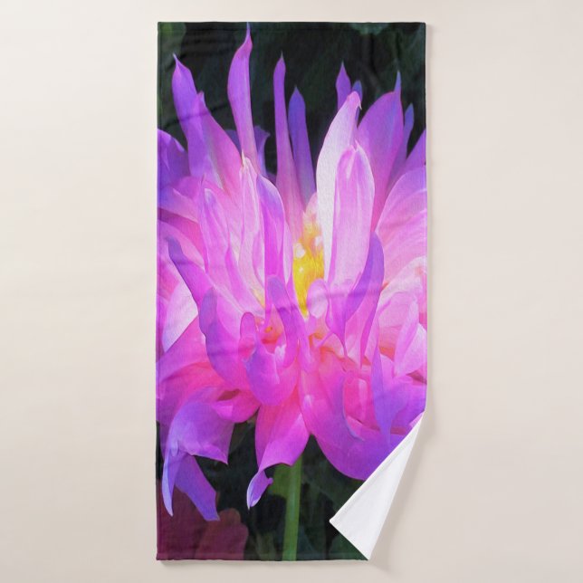 Stunning Pink and Purple Cactus Dahlia Bath Towel (Bath Towel)