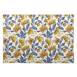 Stunning Seamless Pattern of Flowers and Leaves Cloth Placemat