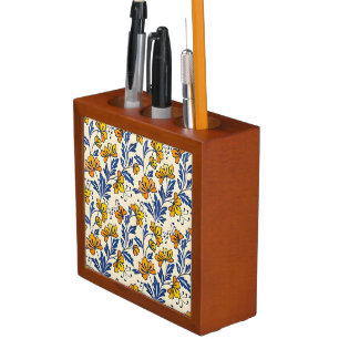 Stunning Seamless Pattern of Flowers and Leaves Desk Organizer