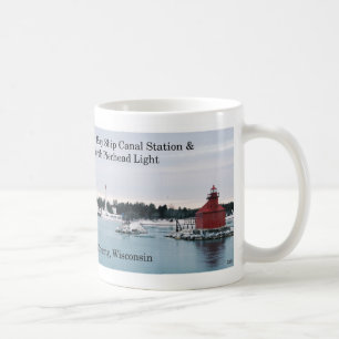 Sturgeon Bay Ship Canal Lights mug