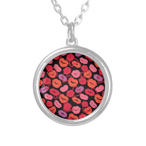 Style Herzen mit Kussmund zum Valentinstag         Silver Plated Necklace