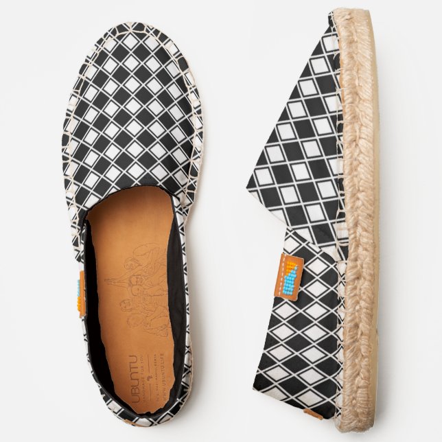 Stylish Black and White Checkered Pattern Espadrilles (Side)