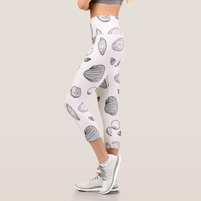 Stylish Black White Seashells Pattern Capri Leggings (Left)
