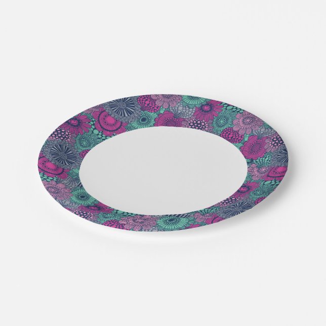 Stylish bright pattern of gorgeous flowers paper plates (Angled)