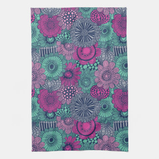 Stylish bright pattern of gorgeous flowers towel