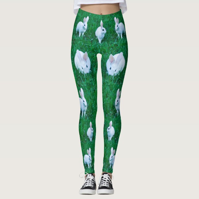 Stylish Bunny Rabbit Animal Grass Leggings (Front)
