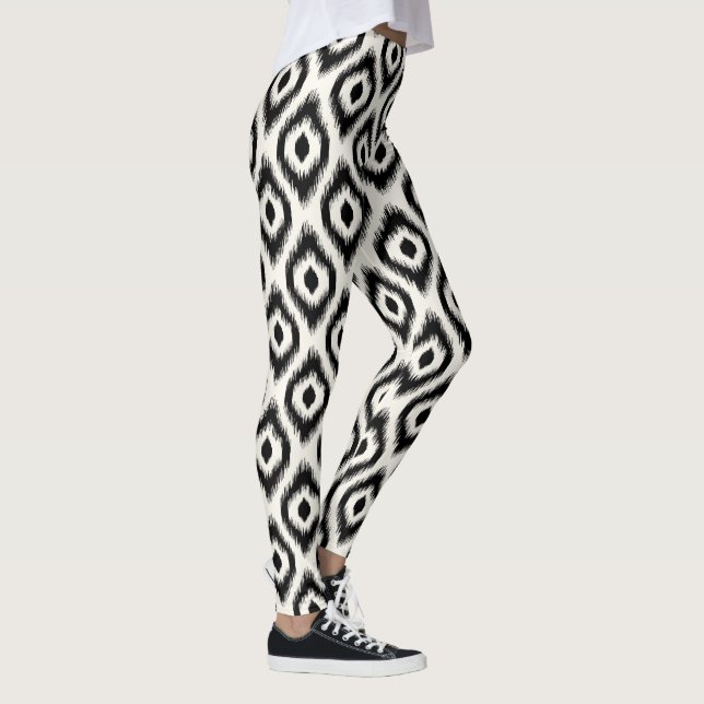 Stylish Chic Black & Ivory Diamond Ikat Pattern Leggings (Right)