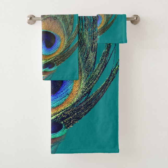 Stylish Chic Blue Green Teal Peacock Feather Bath Towel Set (Insitu)