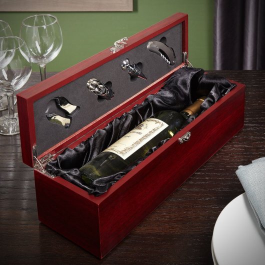 Stylish Engraved Bonacorso Wine Gift Set (Front)