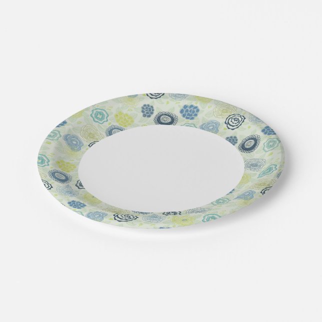 Stylish floral pattern with cute flowers paper plates (Angled)