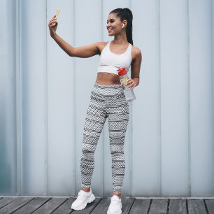 Stylish Geo Line Art Leggings