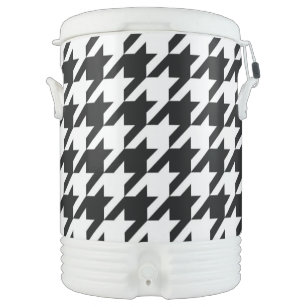 stylish geometric black white houndstooth pattern beverage cooler