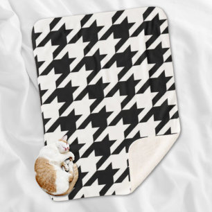 stylish geometric black white houndstooth pattern sherpa blanket