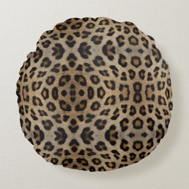 Stylish girly chic leopard fur animal print chic round pillow (Front)