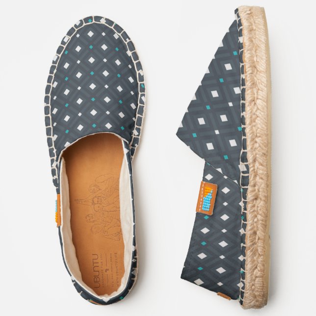 Stylish Gray Geometric Pattern Espadrilles (Side)