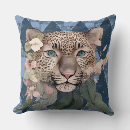 Stylish Leopard Print Pattern Throw Pillow