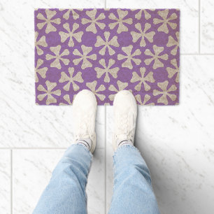 Stylish Lilac Purple and White Geometric Pattern Fiber Doormat