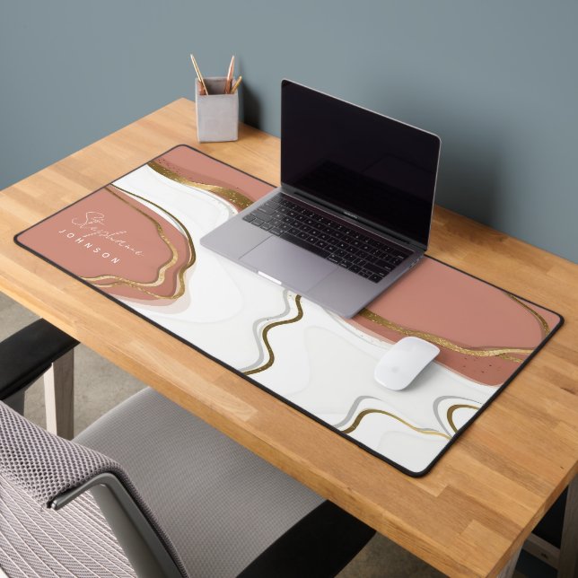 Stylish Marble Blush Pink Gold Agate monogrammed Desk Mat (Office 2)