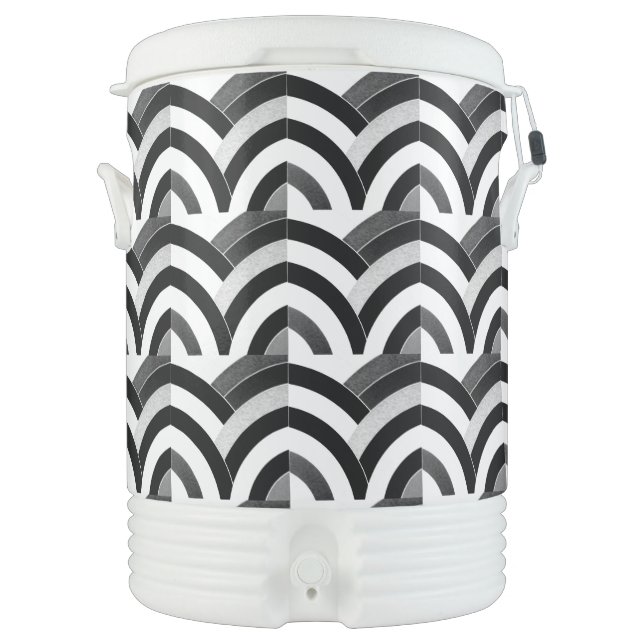 Stylish modern sophisticated chevrons Thunder_Cove Beverage Cooler (Front)