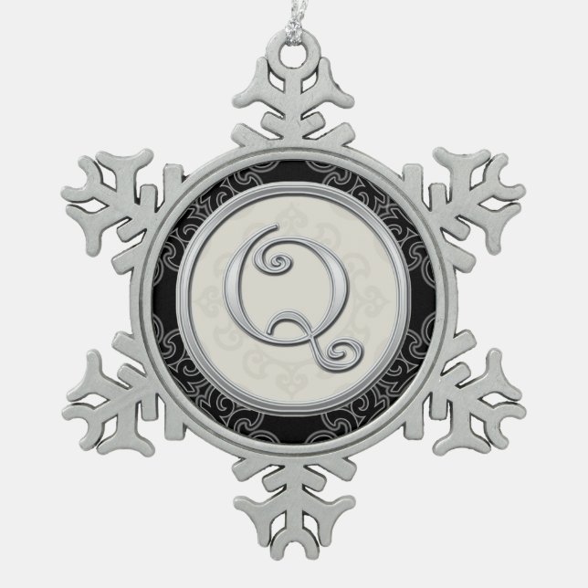 Stylish Silver Monogram Q Christmas Snowflake Pewter Christmas Ornament (Front)