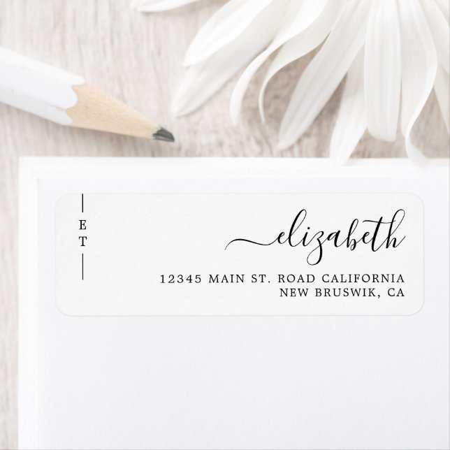 Stylish Simple Monogram Black and White Label (Insitu)