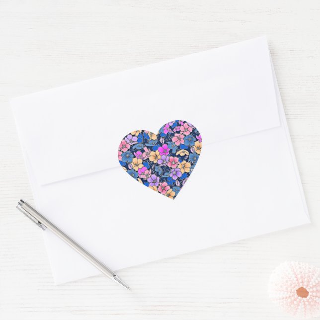Stylistic Floral Pattern 46 Heart Sticker (Envelope)