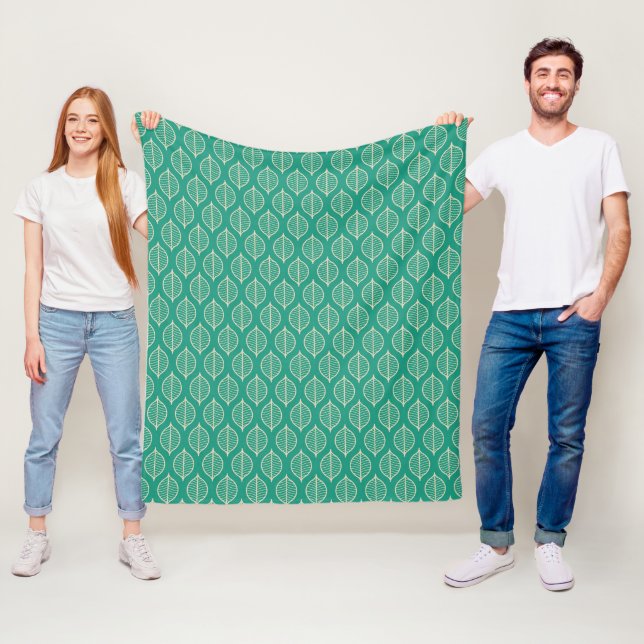 Stylized Green Leaf Pattern Fleece Blanket (In Situ)