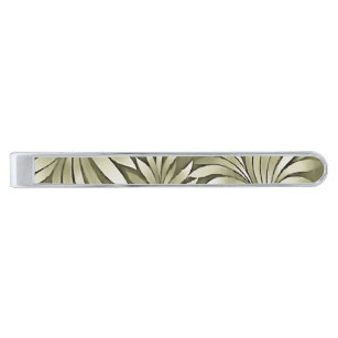 Leaf motif tie bar
