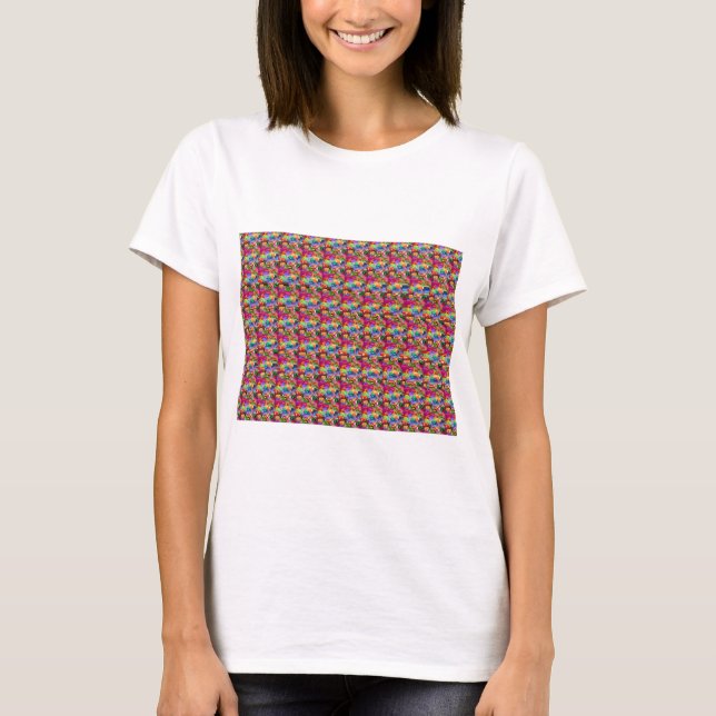 Subliminal Stereogram Text Message I am Lovely T-Shirt (Front)